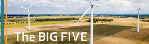 Über eine Landschaft mit Feldern und Windkraftwerken ist der Schriftzug: The big FIVE gelegt.